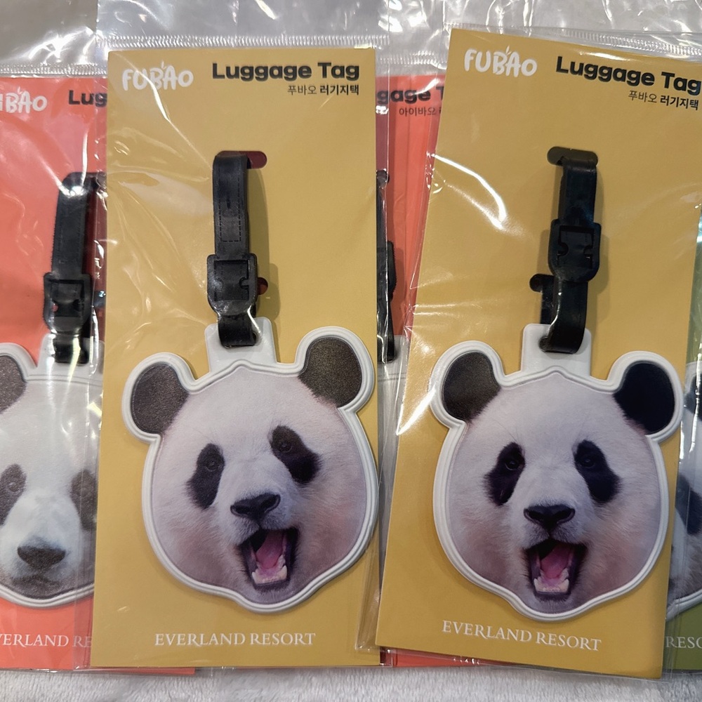 Panda Luggage Tag - Black and White